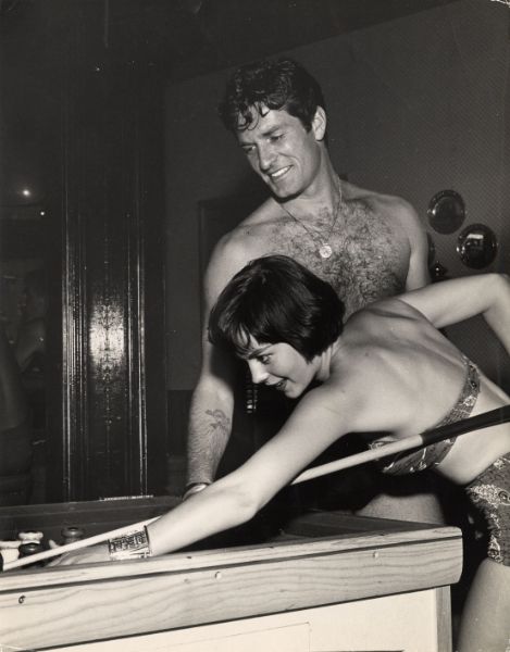 Photo - Hugh O'BRIAN, Nathalie WOOD - 18x24cm
