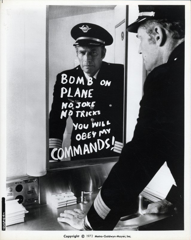 Photo - ALERTE A LA BOMBE - 20x25cm