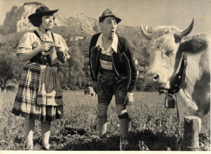 Photo - TROIS COUSINES (les) - 18x24cm