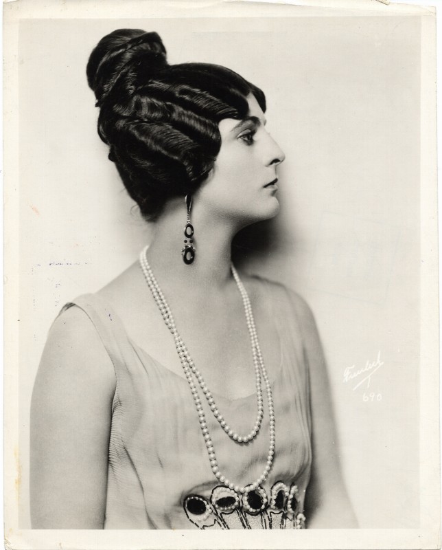 Photo - Priscilla DEAN - 20x25cm
