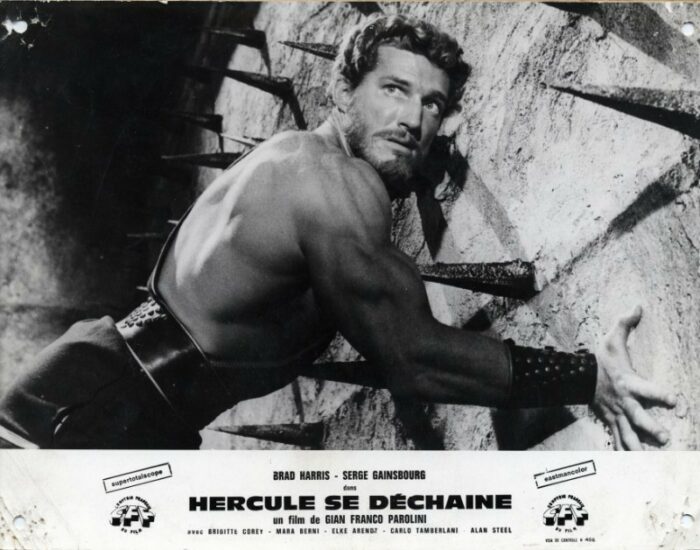 Photo - HERCULE SE DECHAINE - 24x30cm