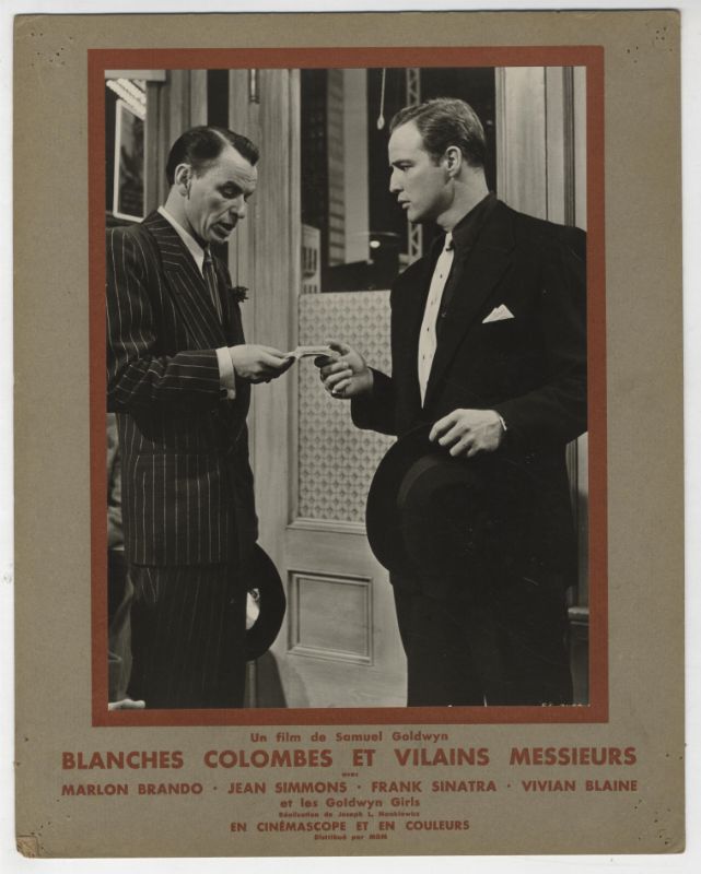 Photo - BLANCHES COLOMBES ET VILAINS MESSIEURS - 24x30cm